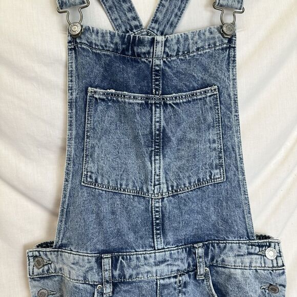 H&M Jean Overalls Women's Distressed Denim Shorts Streetwear‎ Size 4 100% Cotton - Picture 3 of 9